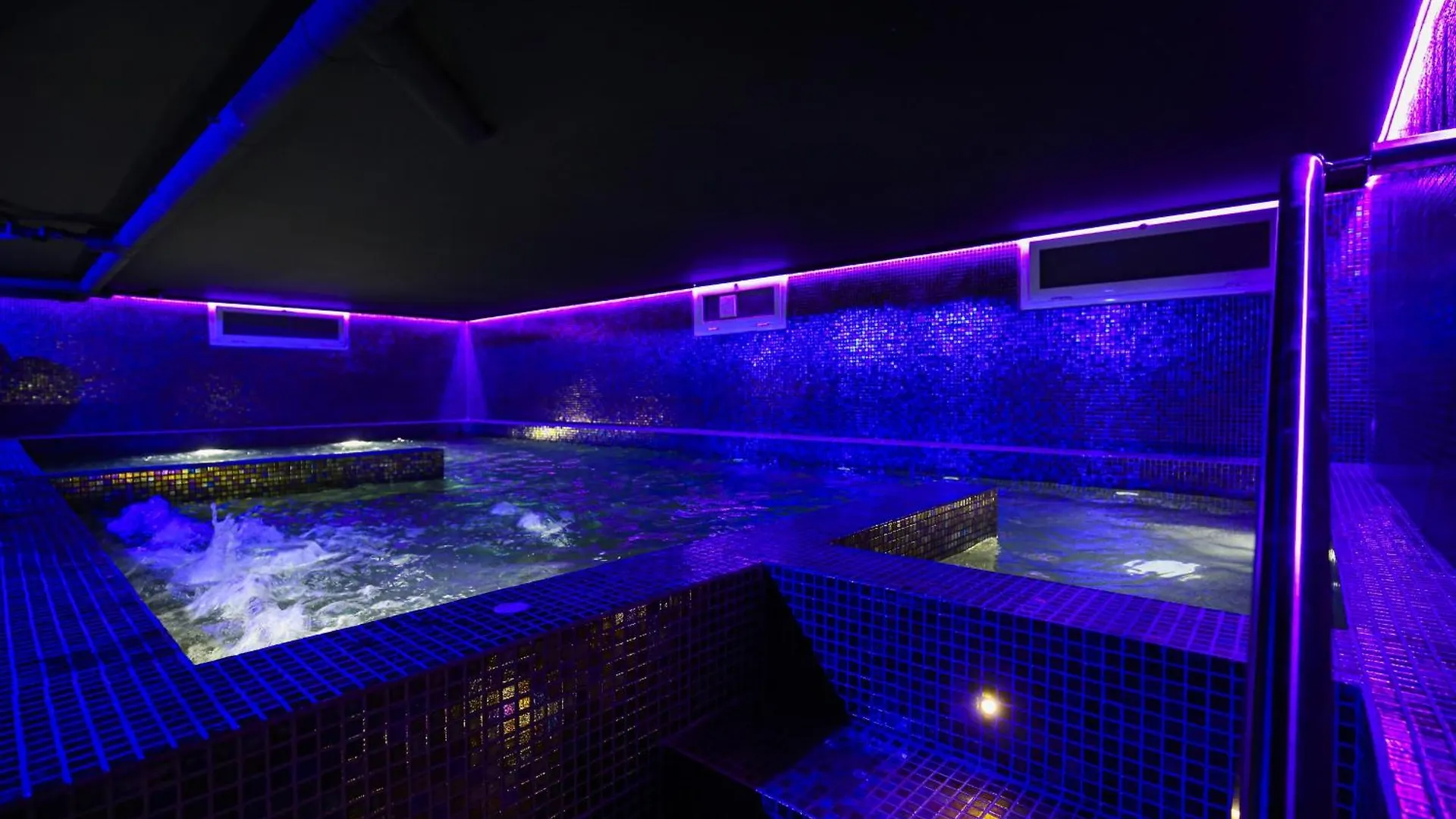 Vento Planetcostadorada Cambrils Villa